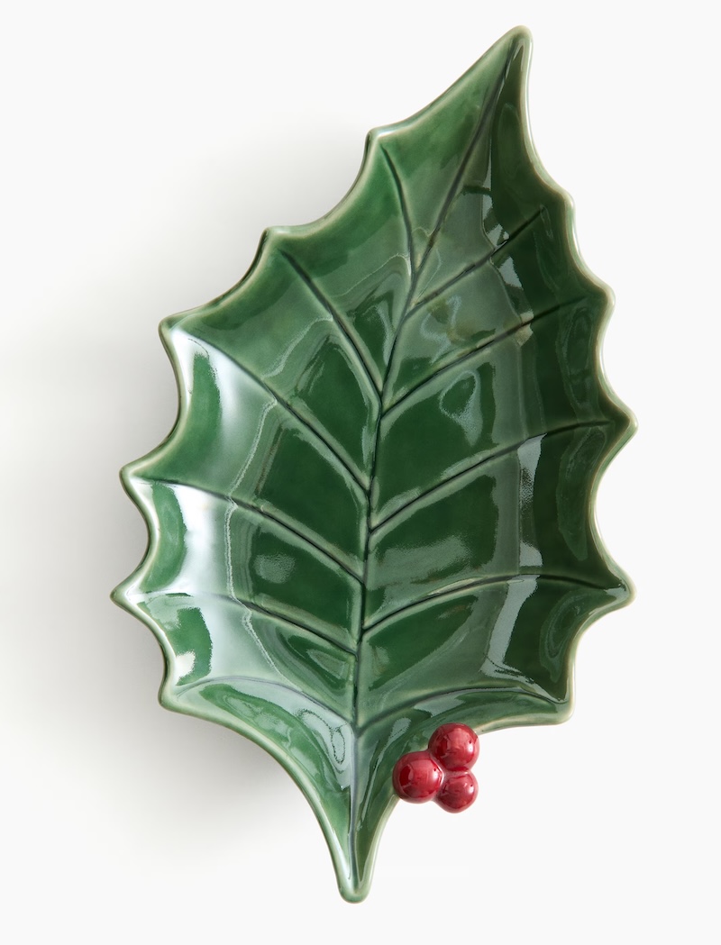 A green ceramic mistletoe serving bowl