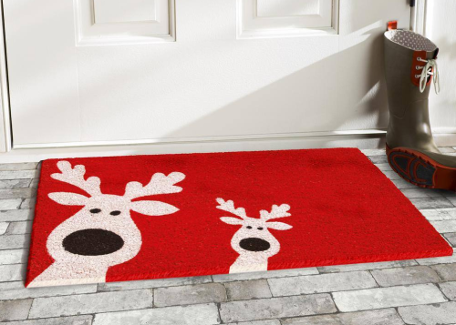 red doormat with reindeer