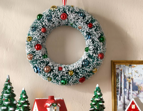 retro bottle brush christmas wreath