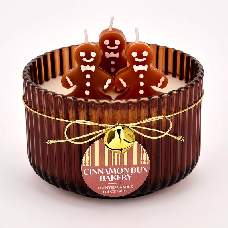 A Cinnamon buns candle form Kirkland's