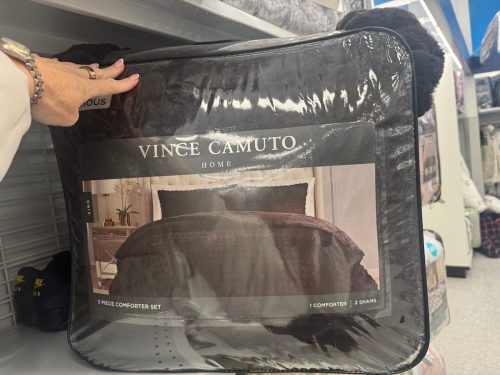 Vince Camutto black