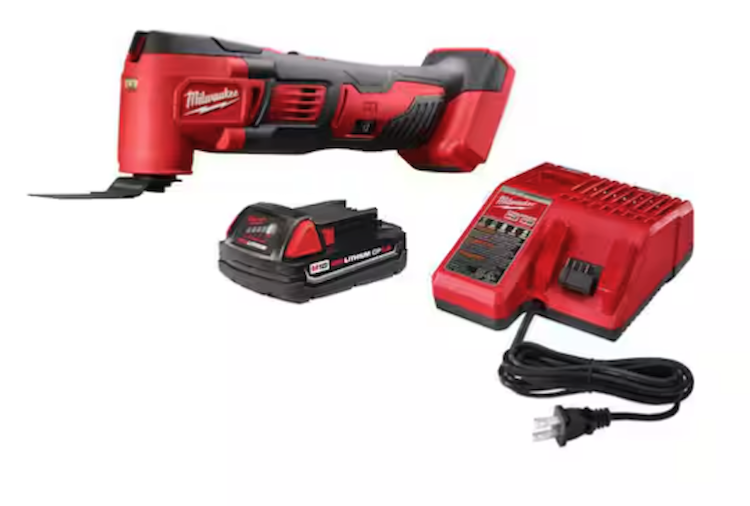 Milwaukee M18 18V Lithium-Ion Cordless Oscillating Multi-Tool Kit