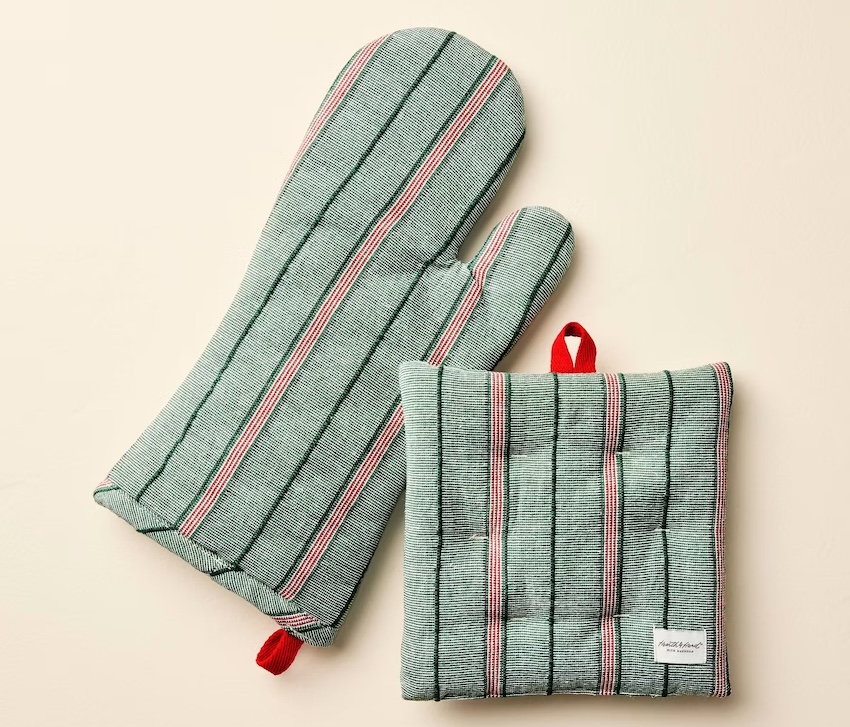Oven Mitten and Potholder Set