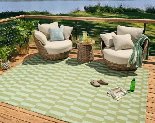 green outdoor rug