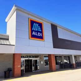 An Aldi storefront
