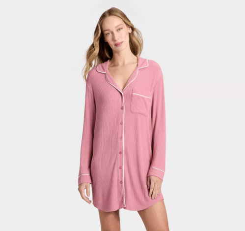 pink nightgown