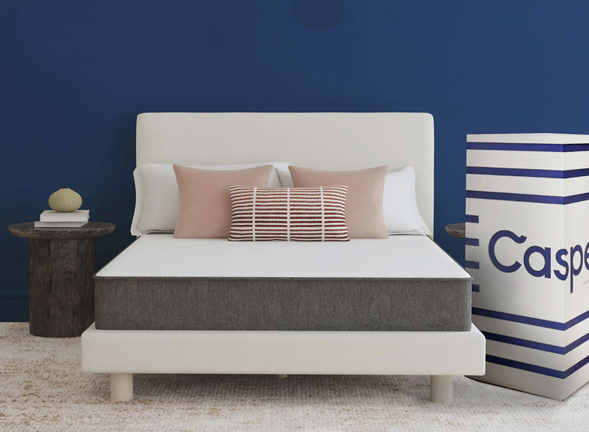 Casper-Cooling-Select-12-Hybrid-Medium-Firm-Mattress.jpg?quality=82\u0026strip=all