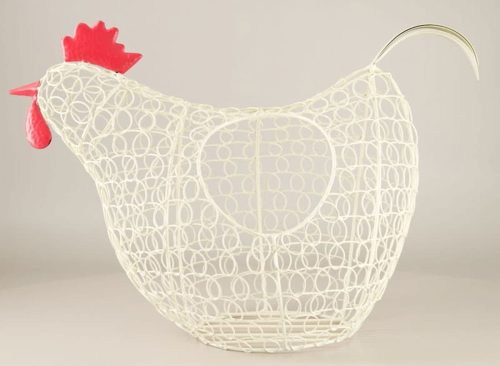 Chicken Shaped Wire Basket