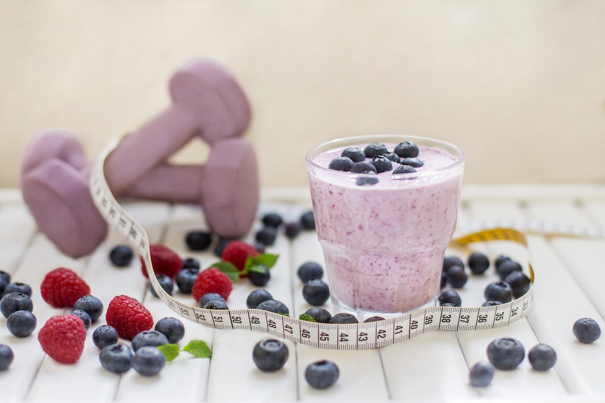 5 Antioxidant-Rich Foods Doctors Say May Mimic Ozempic’s Weight Loss Effects