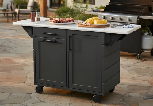 outdoor kitchen prep station