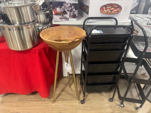 homegoods-standing-salad-bowls