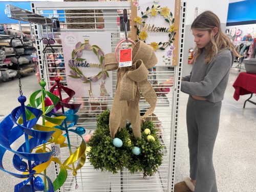 ross-easter-door-hanger