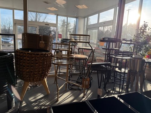 homegoods-outdoor-living-finds-plant-stands