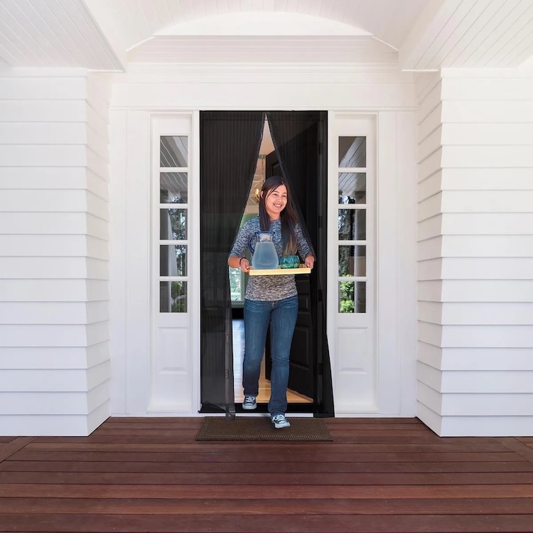 Magnetic Screen Door
