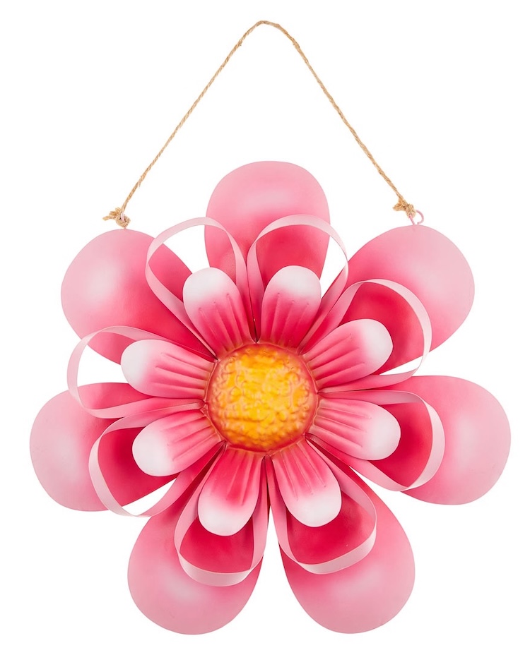 Metal Flower Shaped Wall Décor