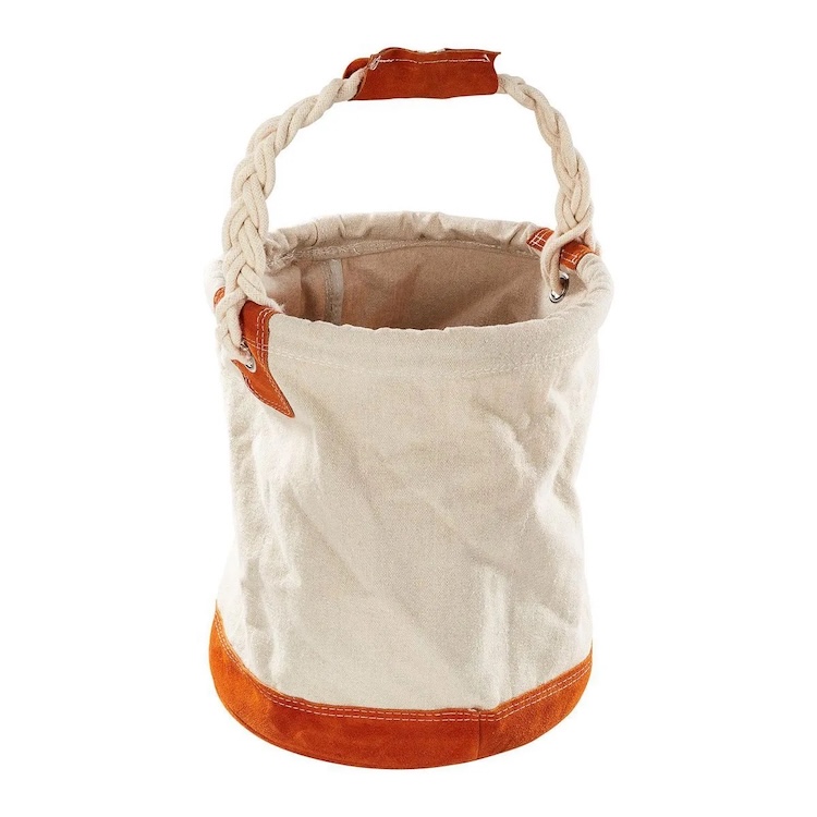 Voyager Round Canvas Bag
