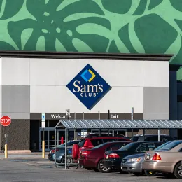 Sam's Club
