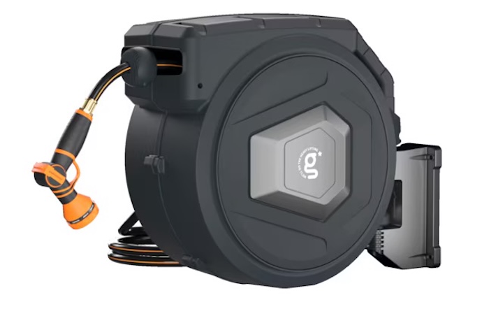 Giraffe Tools Wall-Mounted Hose Reel