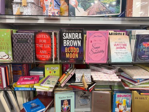 homegoods-mothers-day-gifts-books