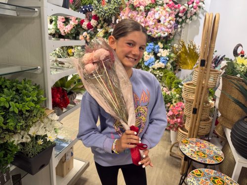 homegoods-mothers-day-gifts-flowers