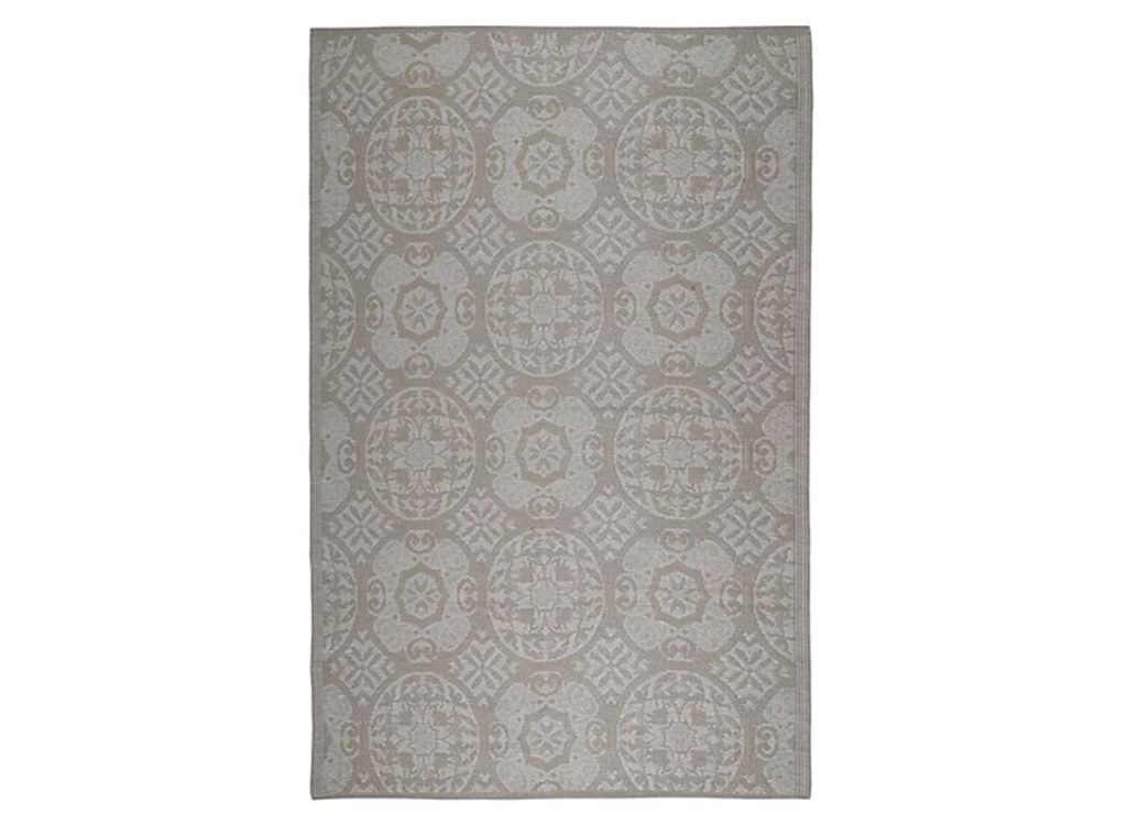 Red Shed Reversible Polypropylene Outdoor Rug, 5 ft. x 7 ft.