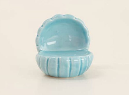 Shell Mini Salt Shaker