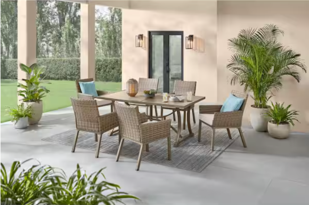 Hampton Bay Holly Cove 7-Piece Wicker Outdoor Dining Set