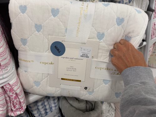 homegoods-high-end-quilts