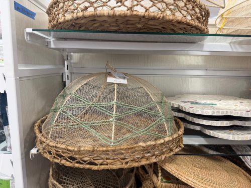 homegoods-outdoor-dining-netted-serving-tray