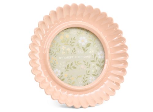 ENCHANTE 4x4 Round Scalloped Tabletop Picture Frame