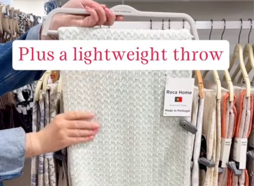 Lightweight Outdoor Throw Blankets