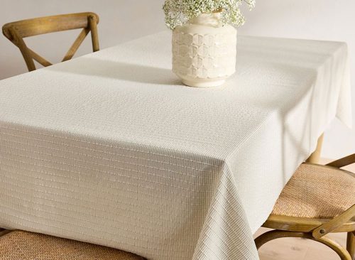 Mingle & Co. Modern Woven Tablecloth