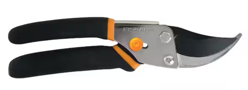 Fiskars 9 in. Classic Bypass Pruning Shears