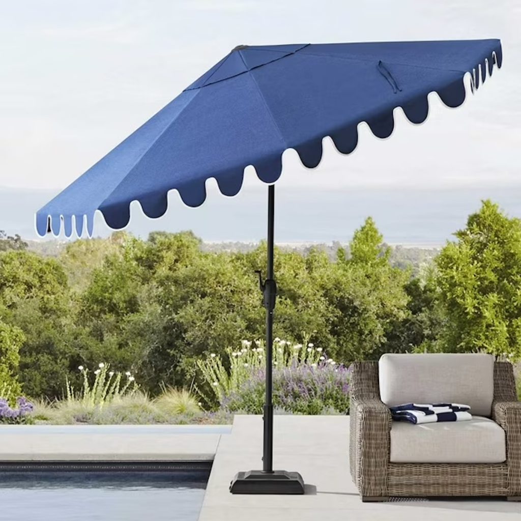Member's Mark Scalloped Market Umbrella