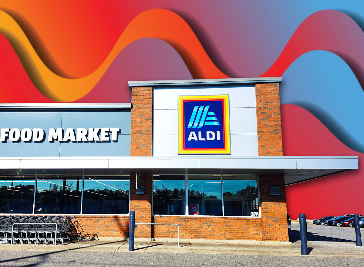 11 Best New Aldi Home Finds Under $25 Hitting Shelves This Week. Aldi Grocery Store in Fayetteville, North Carolina, USA, December 16, 2024