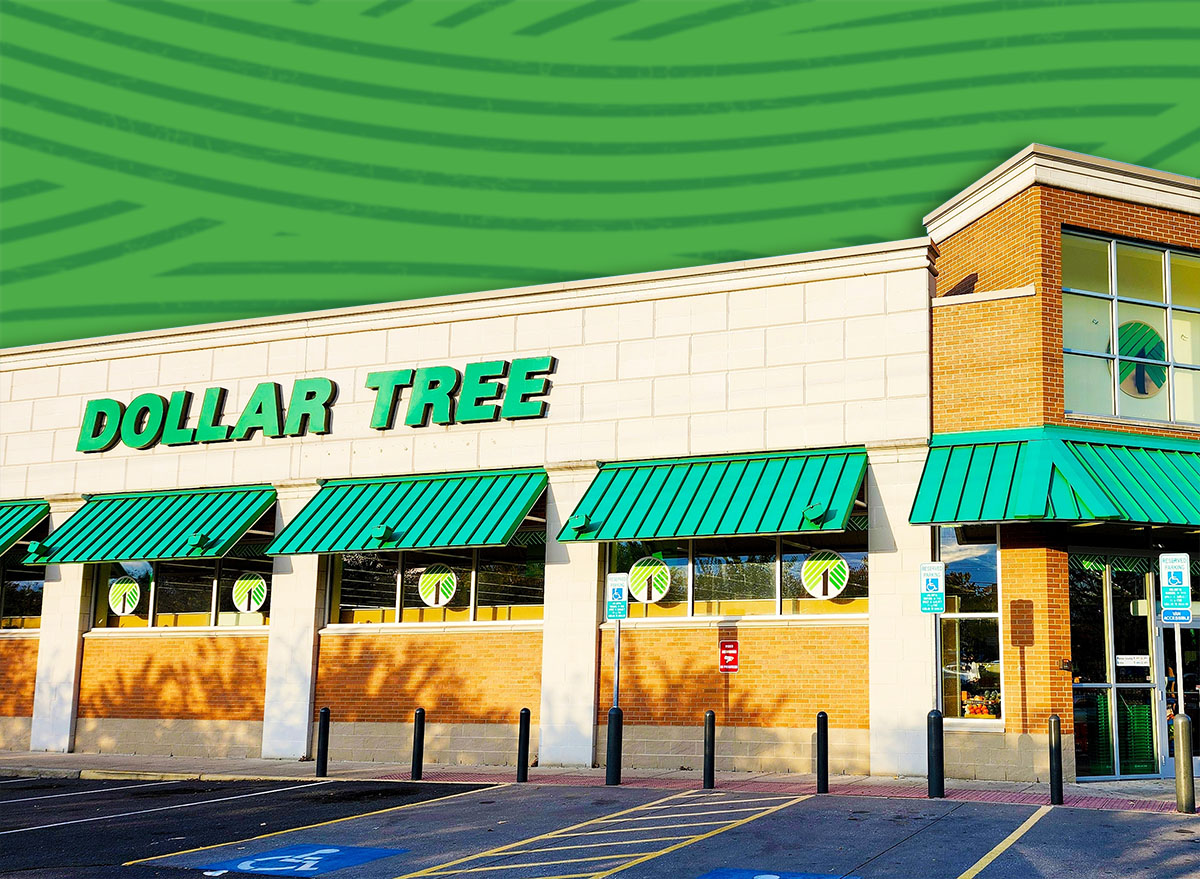 11 Best New Dollar Tree Living Room Decor Finds Under $5. Dollar Tree Store, Manassas, Virginia, USA, October 26, 2025