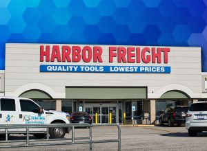 11 Best New Harbor Freight Outdoor Lighting Finds Under $25. Houston, Texas USA 11-12-2021: Harbor Freight Tools store exterior and parking lot.