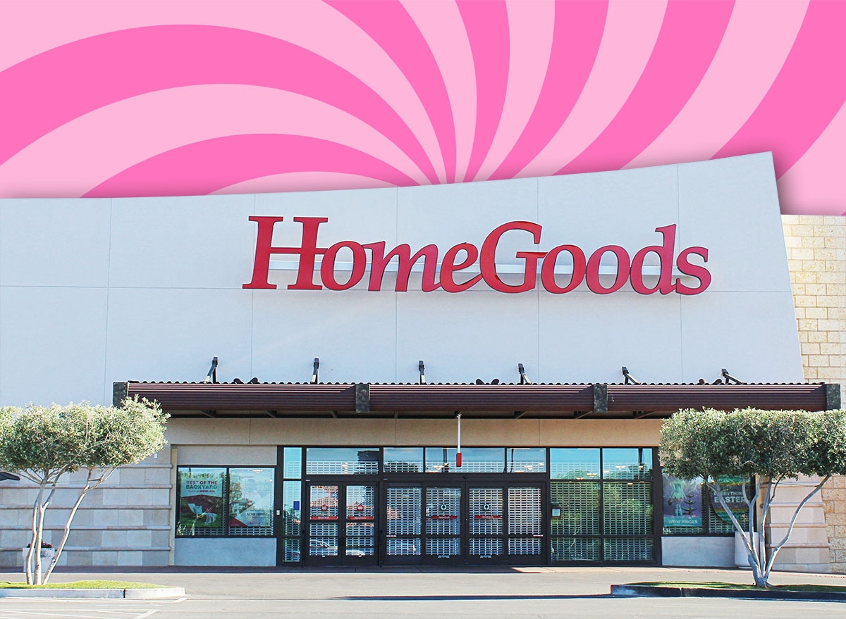 11 Best New HomeGoods Throw Pillow and Blanket Finds Under $40. Las Vegas, Nevada, USA, 05-16-2020