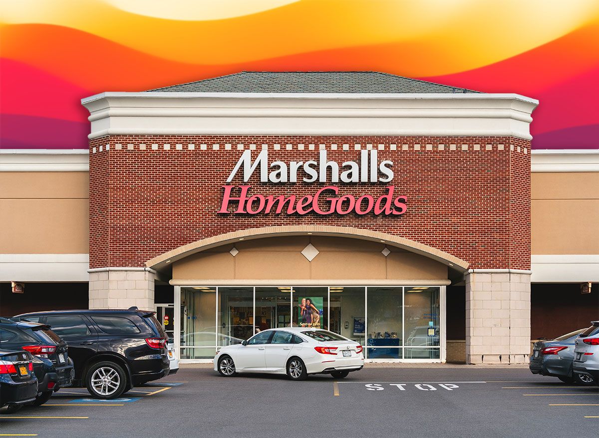 11 Best New Marshalls Bedroom Finds Under $25. Dewitt, NY - Nov 8, 2025: Marshalls HomeGoods store in DeWitt, NY offers discounted brand-name clothing, furniture, and home décor in a suburban shopping center setting