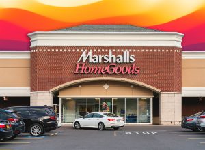 11 Best New Marshalls Bedroom Finds Under $25. Dewitt, NY - Nov 8, 2025: Marshalls HomeGoods store in DeWitt, NY offers discounted brand-name clothing, furniture, and home décor in a suburban shopping center setting