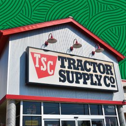 Tractor Supply Company Store Sign, Manassas, Virginia, USA, September 4, 2022