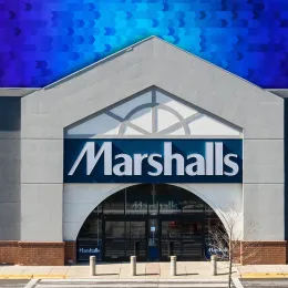 11 Marshalls Fall Finds That Look Like Anthropologie for Less. CHICAGO, IL, USA - MARCH 4, 2020: A drone / aerial shot of a Marshall's department store, which is owned by the TJX Companies. The chain has off price products and is linked with TJ Maxx and Homegoods
