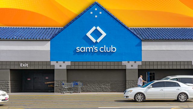 7 Sam's Club Deals Hitting Shelves This Week. Albuquerque, New Mexico, USA - February 16 2026: Cars pass in front of a Sam's Club store in Albuquerque (Eubank and Chico)
