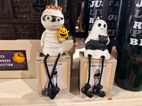 cracker-barrel-fall-finds-july-halloween-sitters