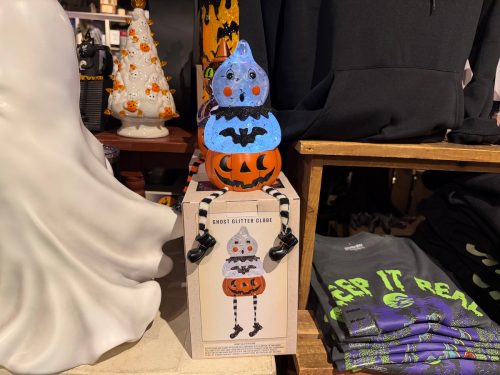 cracker-barrel-halloween-ghost-glitter-globe