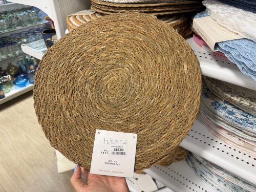 homegoods-dining-natural-placemats