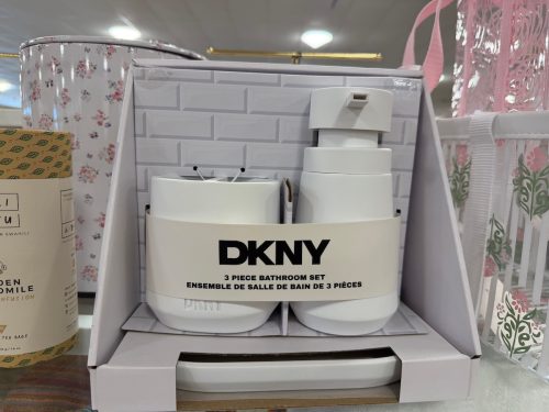 homegoods-july-finds-bathroom-set