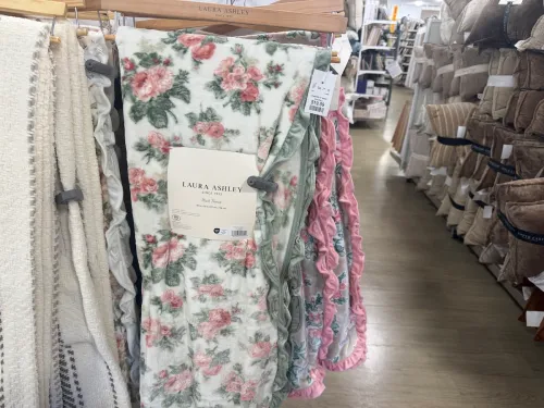 homegoods-pillow-blanket-laura-ashley-blanket
