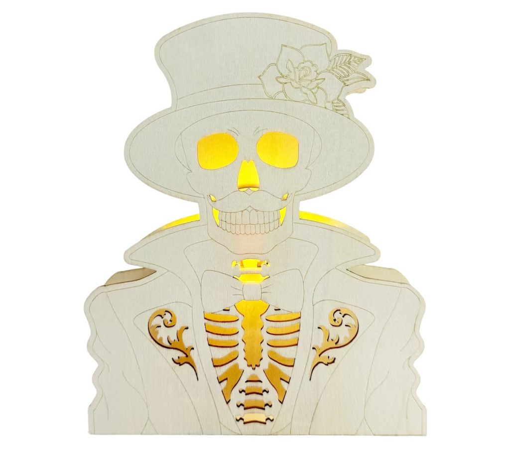 Gentleman Skeleton DIY LED Wood Décor