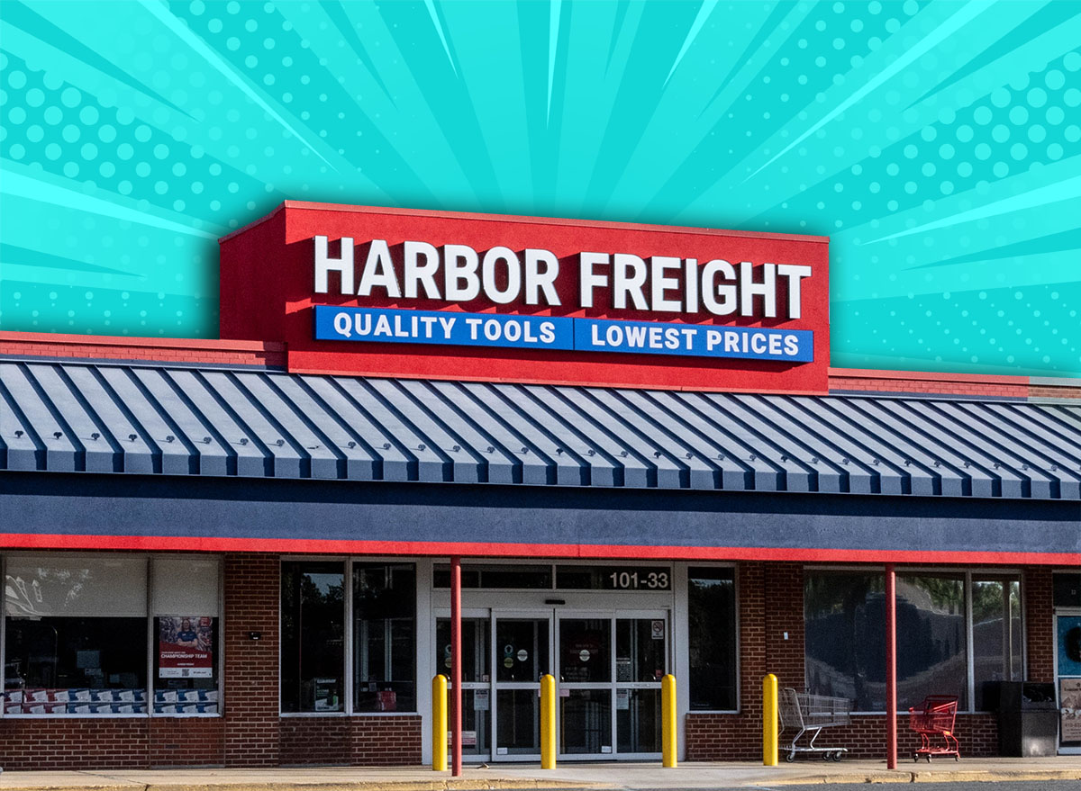 11 Best New Harbor Freight Finds Flying Off Shelves This August. Easton, Maryland, USA-August 31, 2025: The Harbor Freight store on Marlboro Avenue on an early Sunday morning on a bright day.
